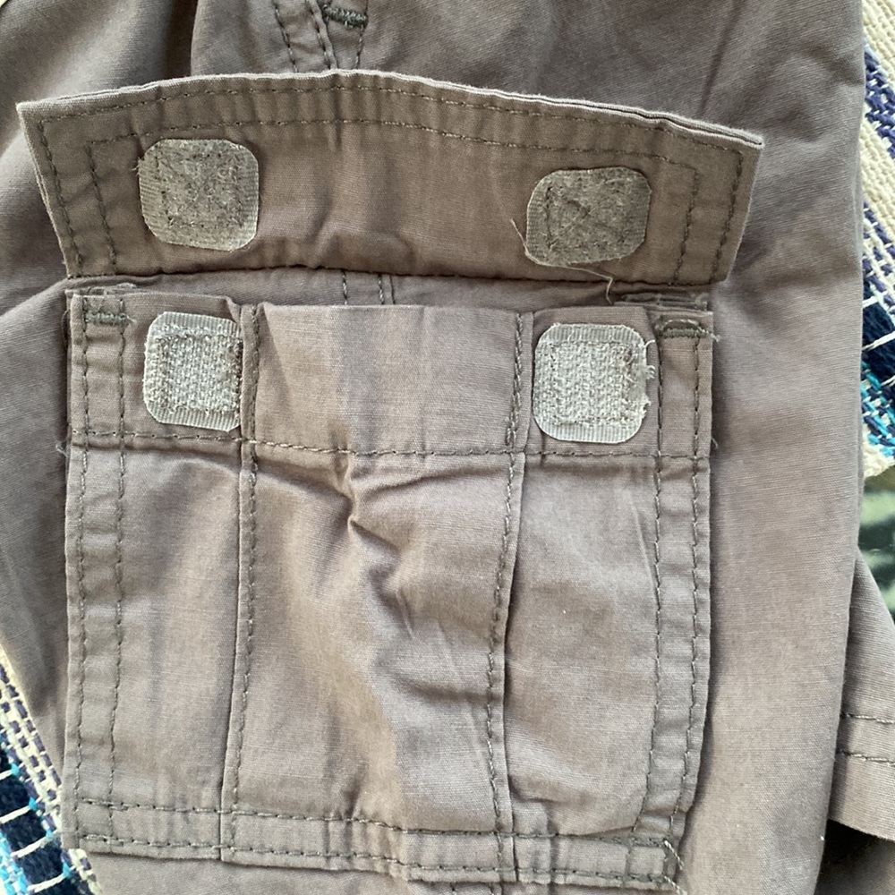NWT Levi’s relaxed fit xx cargo shorts size 2 Toddler - Picture 8 of 9